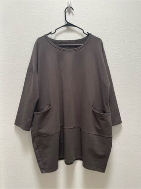 Oversized Pocket French Terry Tunic Top in gray